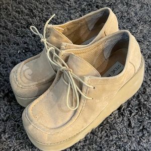 Vintage 1990s Steve Madden Platforms